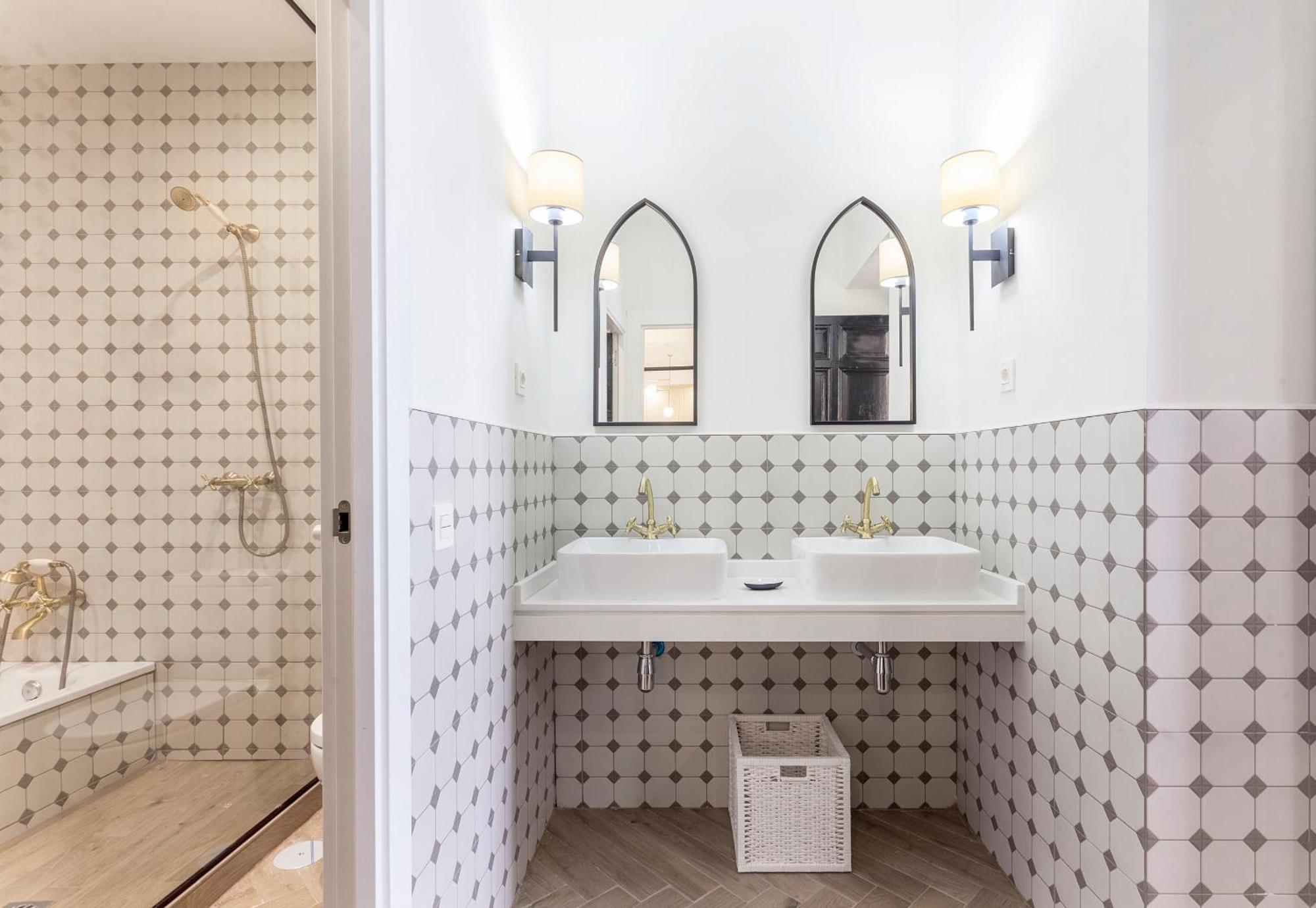 Zoko Suites En Мадрид Екстериор снимка