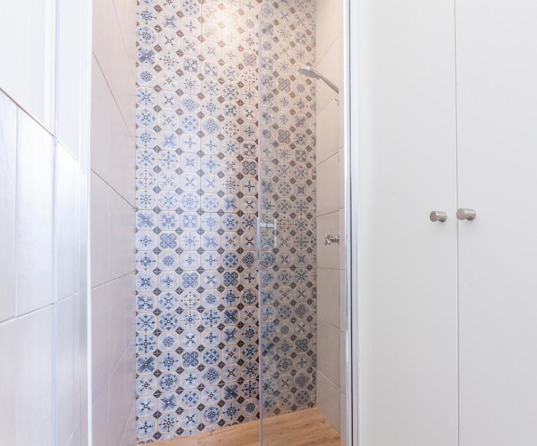 Zoko Suites En Мадрид Екстериор снимка